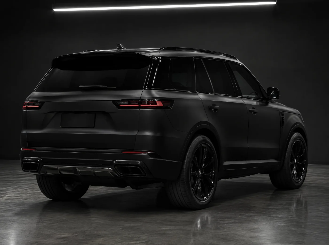 SUV mattamustalla kalvolla